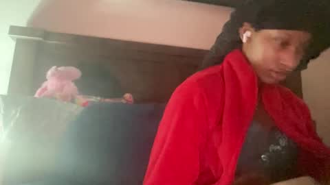 prettyfacefemale online show from 22, 4, 2026