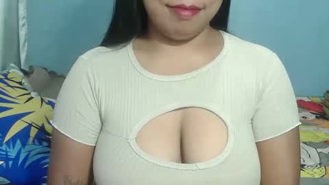 prettygirl_ynna online show from 25, 2, 2026