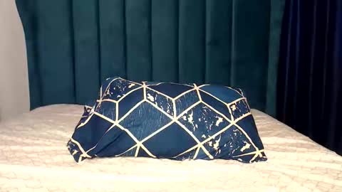 Mary online show from 1, 11, 2025