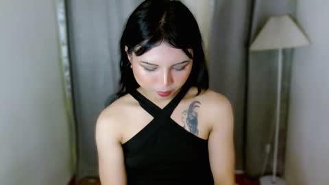 Snapshot of prettyjulian chatting on 20, 10, 2025 SEXY JULIA online show from 20, 10, 2025