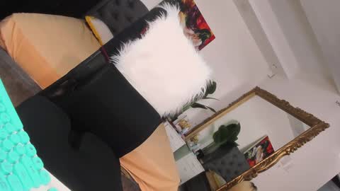 Snapshot of prettyjuliax chatting on 19, 1, 2025 prettyjuliax online show from 19, 1, 2025