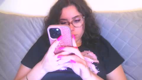 prettyjulliette online show from 20, 12, 2025