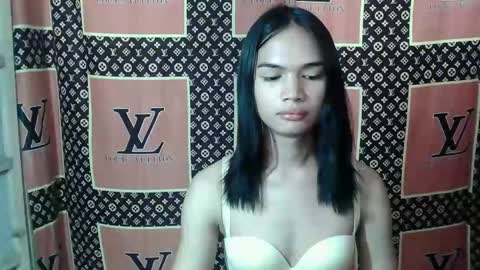 prettykhelcy online show from 2, 2, 2026