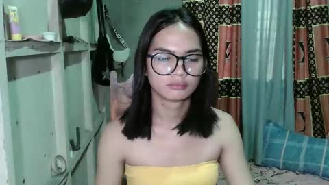 prettykhelcy online show from 9, 4, 2026