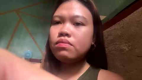 prettymae756493 online show from 29, 3, 2026