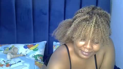 Snapshot of prettymel_ chatting on 25, 9, 2025 prettymel_ online show from 25, 9, 2025