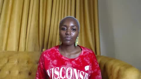 Snapshot of prettyquee chatting on 8, 12, 2024 sasha online show from 8, 12, 2024