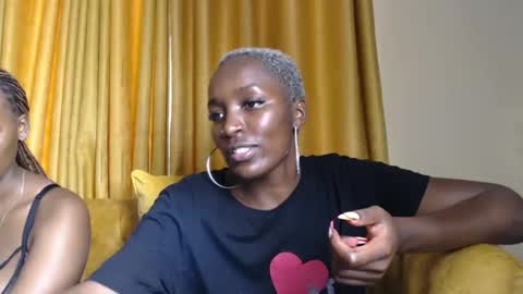 Snapshot of prettyquee chatting on 17, 12, 2024 sasha online show from 17, 12, 2024