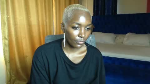 Snapshot of prettyquee chatting on 24, 12, 2024 sasha online show from 24, 12, 2024