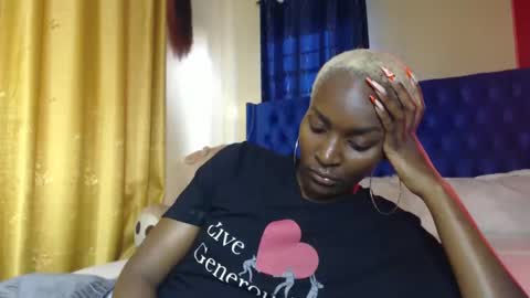 Snapshot of prettyquee chatting on 14, 1, 2025 sasha online show from 14, 1, 2025