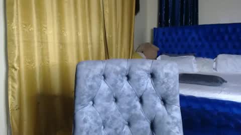 Snapshot of prettyquee chatting on 1, 2, 2025 sasha online show from 1, 2, 2025