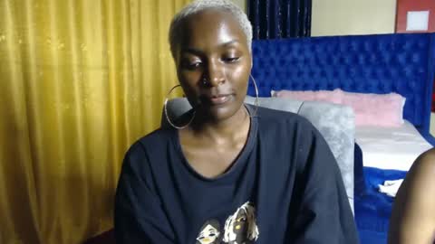 Snapshot of prettyquee chatting on 20, 2, 2025 sasha online show from 20, 2, 2025