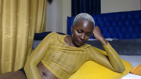 Snapshot of prettyquee chatting on 26, 2, 2025 sasha online show from 26, 2, 2025