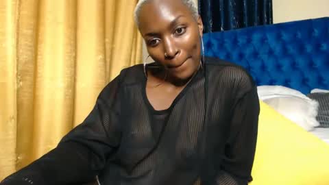 Snapshot of prettyquee chatting on 26, 2, 2025 sasha online show from 26, 2, 2025