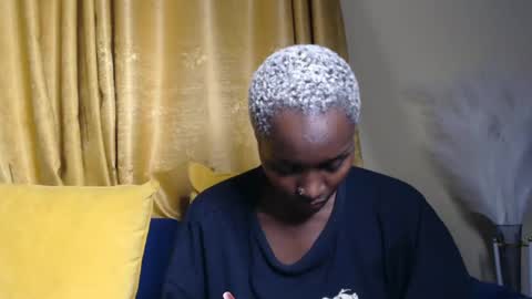 Snapshot of prettyquee chatting on 1, 3, 2025 sasha online show from 1, 3, 2025