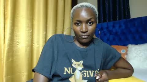 Snapshot of prettyquee chatting on 4, 3, 2025 sasha online show from 4, 3, 2025