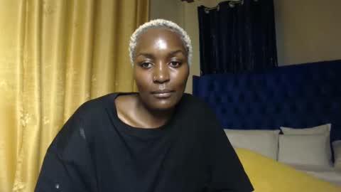 Snapshot of prettyquee chatting on 2, 10, 2025 sasha online show from 2, 10, 2025