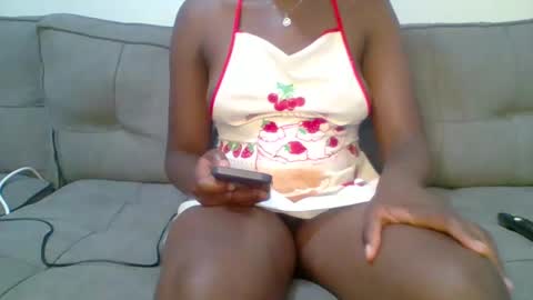 Snapshot of prettyqueen254 chatting on 11, 1, 2025 pretty queen online show from 11, 1, 2025