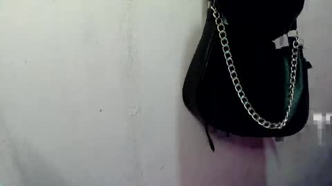 Snapshot of prettyslutbabe chatting on 26, 1, 2025 prettyslutbabe online show from 26, 1, 2025