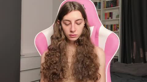Sophie  next stream will be at Monday  i will wait you guys  online show from 25, 6, 2026