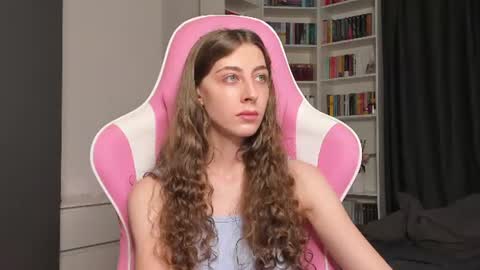 Sophie  next stream will be at Monday  i will wait you guys  online show from 14, 7, 2026