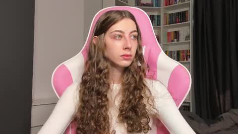 Sophie  next stream will be at Monday  i will wait you guys  online show from 17, 7, 2026
