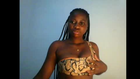prettyxxpac online show from 25, 6, 2026