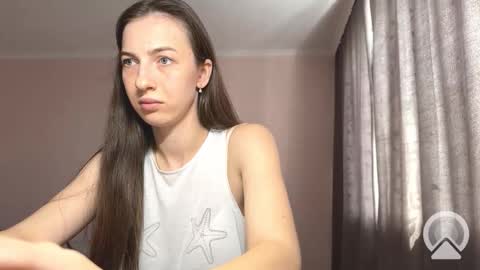 prettyyy_angel online show from 17, 10, 2025