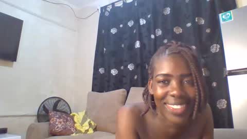 prettyzuzu online show from 24, 9, 2025