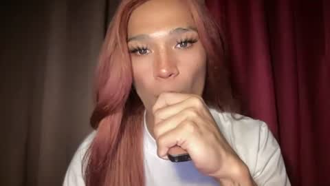 Snapshot of pricelessbeautyxxx chatting on 3, 2, 2026 TINA online show from 3, 2, 2026