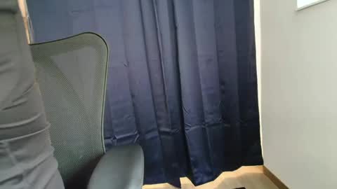 Snapshot of primdeceit chatting on 25, 12, 2024 PrimDeceit online show from 25, 12, 2024