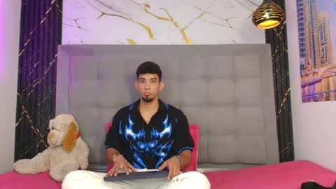 prince_arthur77 online show from 3, 5, 2026