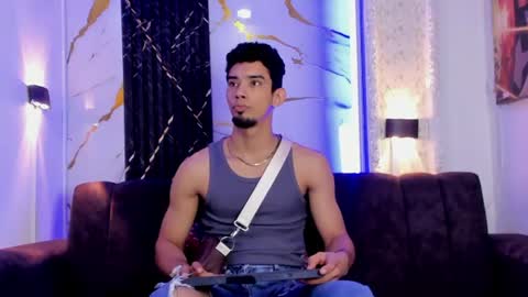 prince_arthur77 online show from 26, 6, 2026
