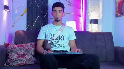 prince_arthur77 online show from 5, 7, 2026
