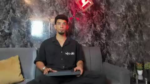 prince_arthur77 online show from 8, 7, 2026
