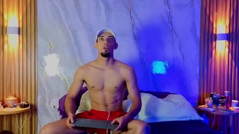 prince_arthur77 online show from 25, 7, 2026