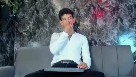 prince_arthur77 online show from 30, 7, 2026