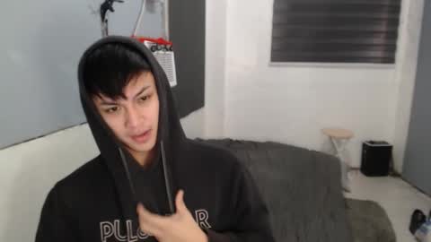 Snapshot of princeadrianx chatting on 14, 11, 2025 Prince Adrian online show from 14, 11, 2025