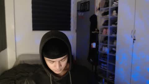 Snapshot of princeadrianx chatting on 3, 3, 2026 Prince Adrian online show from 3, 3, 2026