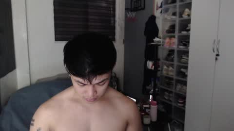Snapshot of princeadrianx chatting on 8, 5, 2026 Prince Adrian online show from 8, 5, 2026