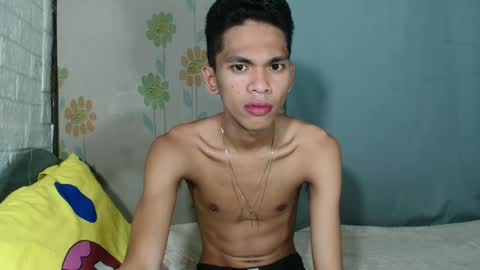 Mel online show from 5, 3, 2025