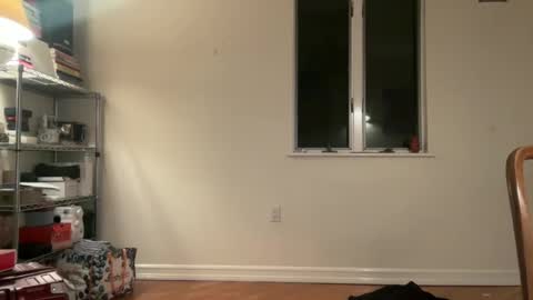 Peaches online show from 27, 2, 2025