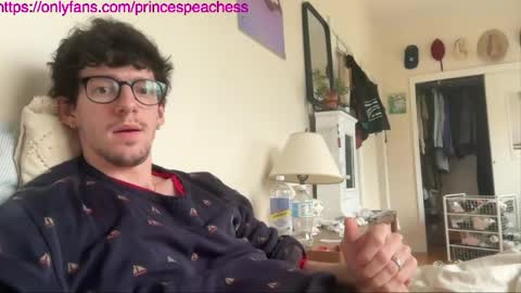 Peaches online show from 9, 5, 2026