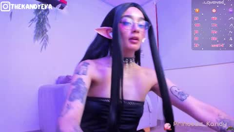 Snapshot of princess_kandy_ chatting on 14, 9, 2025 evaaa new account Beth online show from 14, 9, 2025