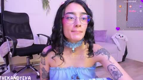 Snapshot of princess_kandy_ chatting on 24, 2, 2026 evaaa new account Beth online show from 24, 2, 2026