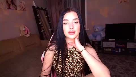 princessamira1 online show from 23, 9, 2025