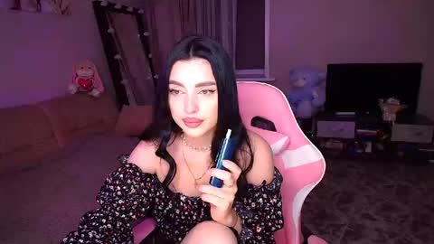 princessamira1 online show from 4, 10, 2025