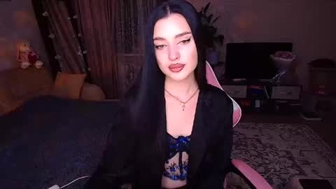 princessamira1 online show from 23, 2, 2026