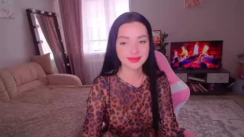 princessamira1 online show from 28, 7, 2026