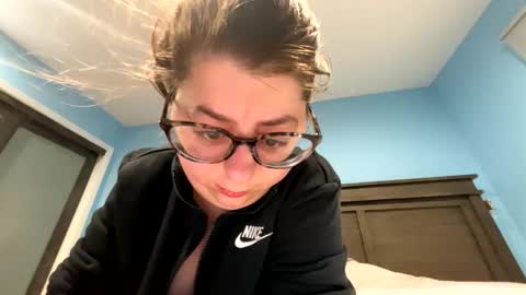 Snapshot of princesscutieex chatting on 29, 10, 2025 princesscutieex online show from 29, 10, 2025